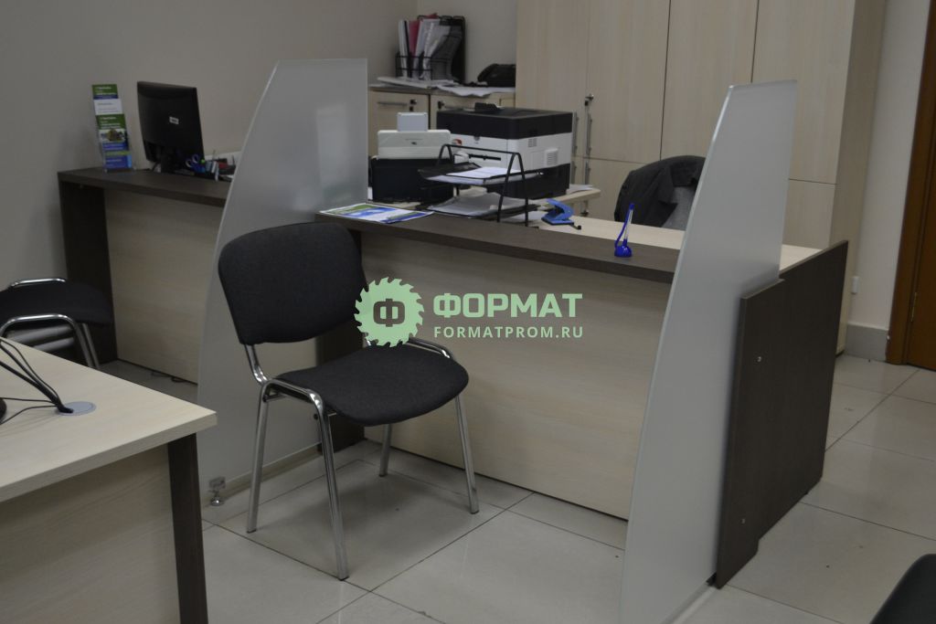 Производство мебели для офиса обслуживания клиентов банка